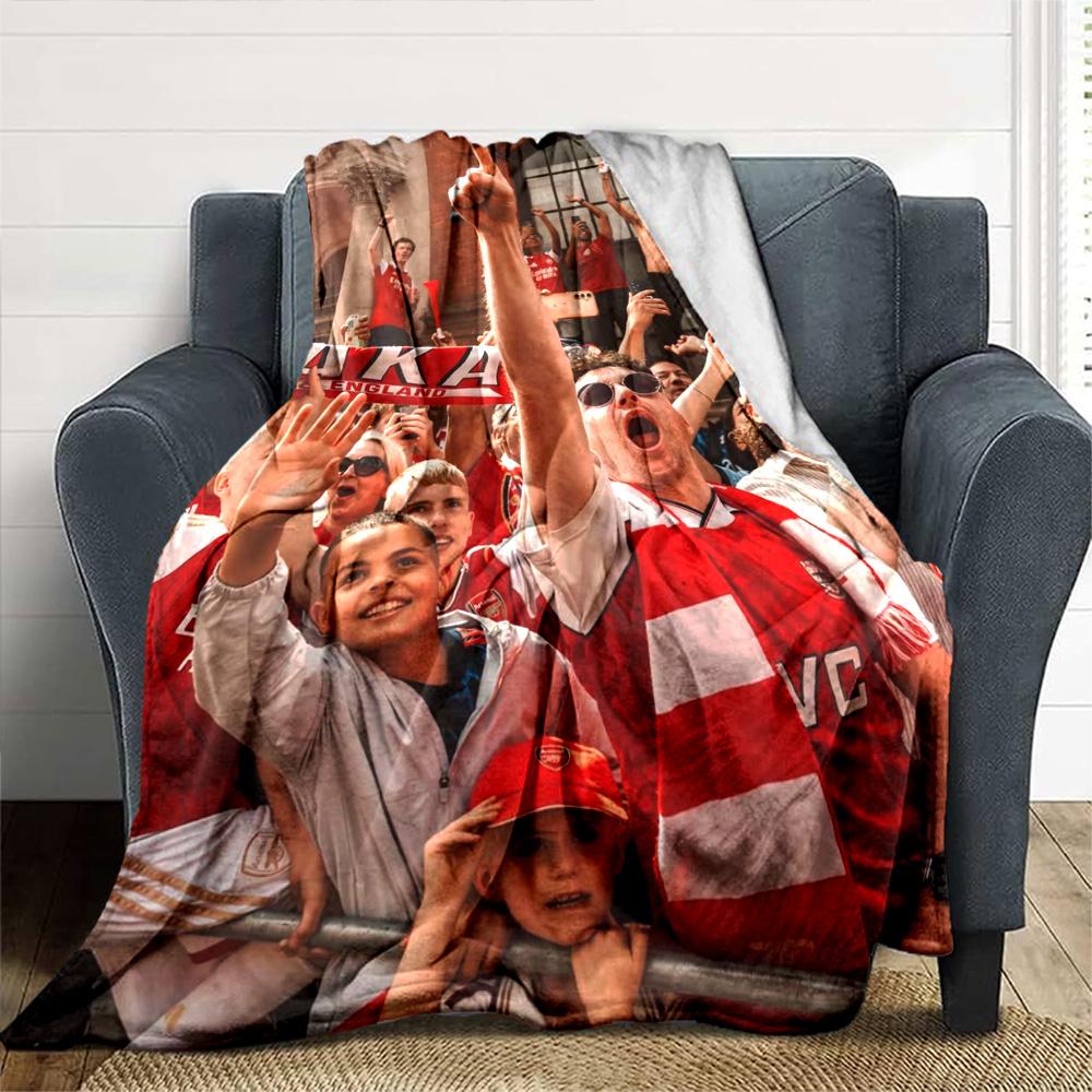 Arsenal Football Player Blanket Comfortable Suitable for Chair Couch Office Chair for All Seasons Stylish Decor Perfect Gift for Relatives and Friends