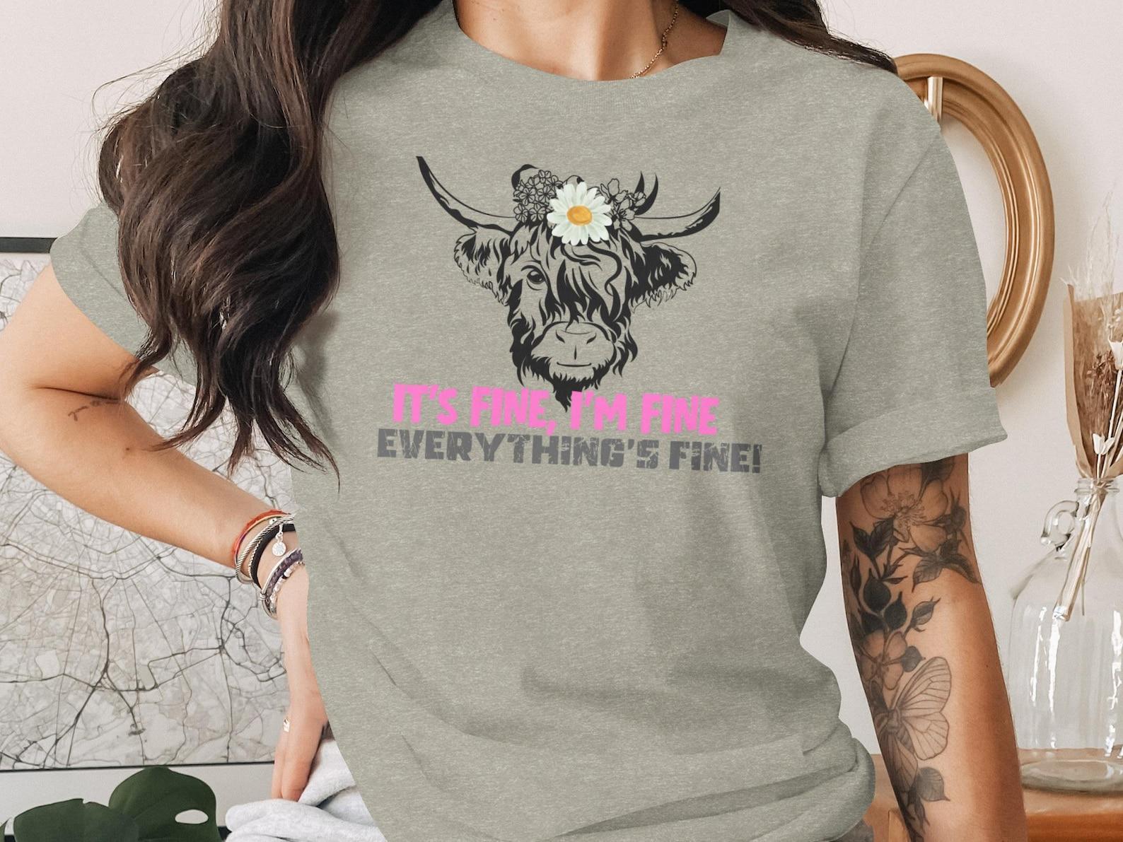 Highland Cow T-Shirt, Daisy Flower Crown, Funny Sarcastic Tee, Cottagecore Gift 4XL