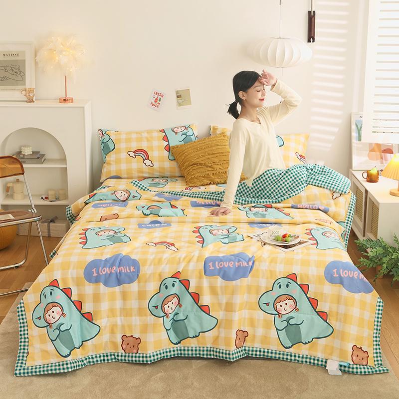 Cartoon Fish Pattern Summer Quilt 100% Cotton Soft Air Conditioning Thin Quilt for Kids Teens Home Sofa Bedroom Thin Blanket