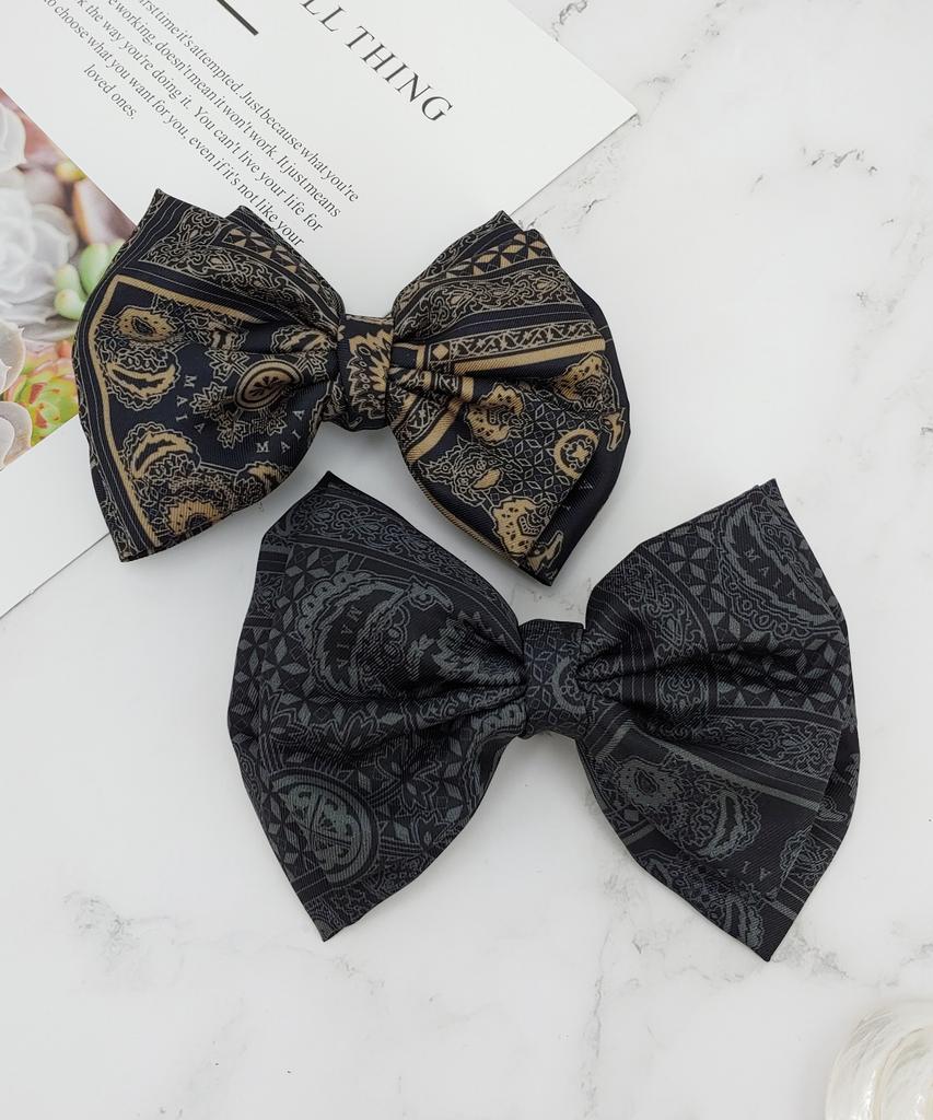 Maia Emblem Design Hair Ribbon Pin - Beige Bk