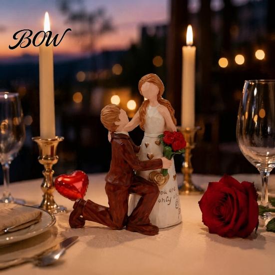 Love Themed Tabletop Decorations Faceless Wedding Couple Figurine, Resin Statue, Romantic Proposal Figurines Sculpture for Living Room Ornament