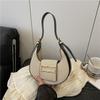 Simple and Fashionable Crescent Moon Bag Women's 2025 Popular New Summer Casual Foreign Style Ins Shoulder Armpit Bag Women's Bag