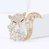 Rhinestone Ladies Fox Brooch for Women Clothing Coat Crystal Animal Pins Party Jewelry Accessories
