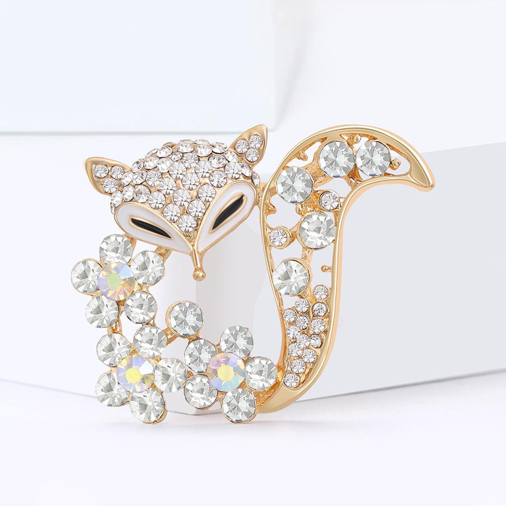 Rhinestone Ladies Fox Brooch for Women Clothing Coat Crystal Animal Pins Party Jewelry Accessories