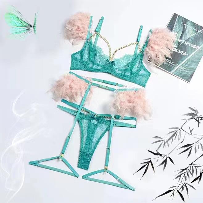 Sexy Lingerie Sets Exquisite See Throug Lace Feather Exotic Underwear Set Metal Chain Bra And G-String Garter Belt 3 Piece Suits