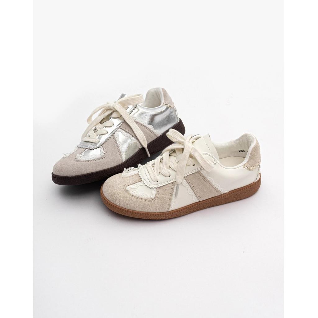 Dexun shoes 2025 new lace edge flat baseplate shoes Forrest Gump shoes women's casual versatile silver ballet white shoes