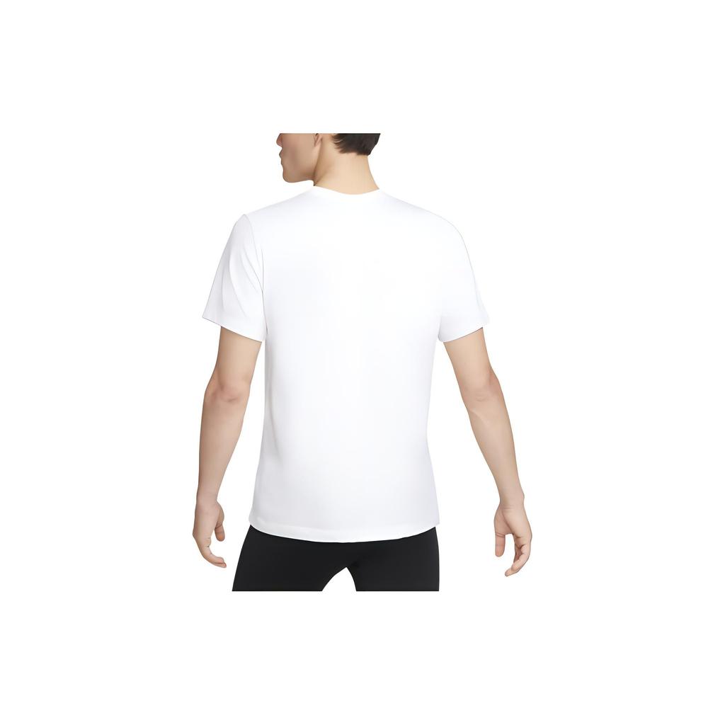 Nike T Shirts Men's White Crew Neck Moderate Straight Fit DM5434-100