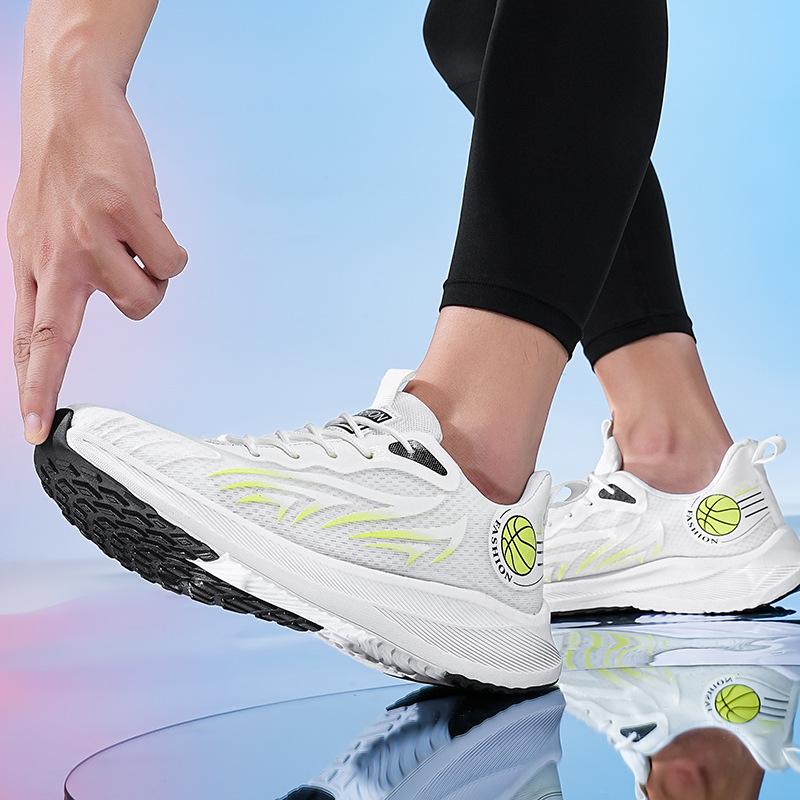 Men's Shoes New Fashion Men's Lightweight Casual Shoes Trendy Versatile Mesh Breathable Comfortable Sports Shoes Men