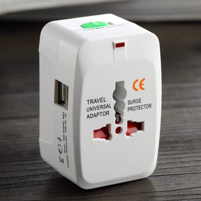 1Pcs All In One International Plug Adapter Protable Au Us Uk Eu Converter 2 Usb Type C Ports World Travel Ac Power Charger