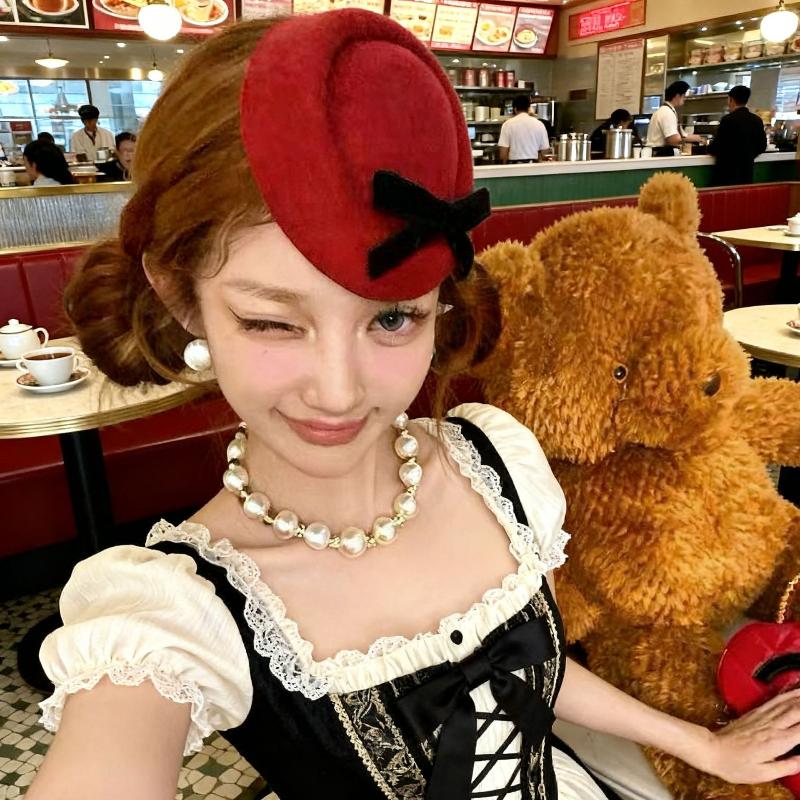 

Рождественская Шляпа-Цилиндр Со Снежинкой из Страз, Заколка для Волос с Помпоном, Реквизит для Фотосъемки, Французская Боковая Заколка, Элегантный Аксессуар для Волос A6