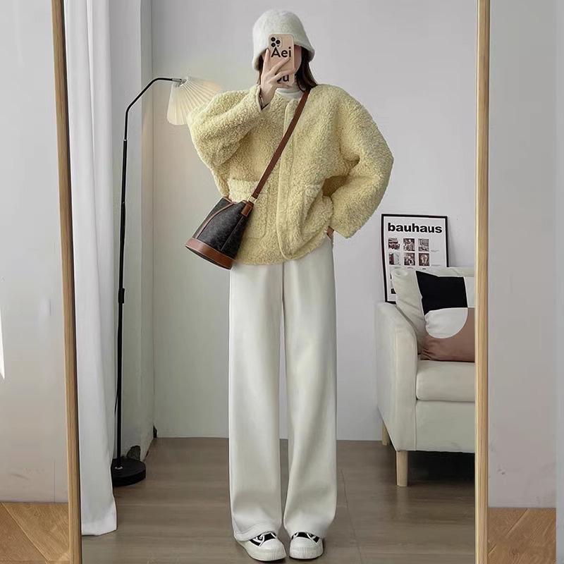 High-Waist Maternity Wide-Leg Trousers - Warm Velvet, Autumn/Winter Style