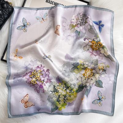 Accessori – Sciarpe e foulard