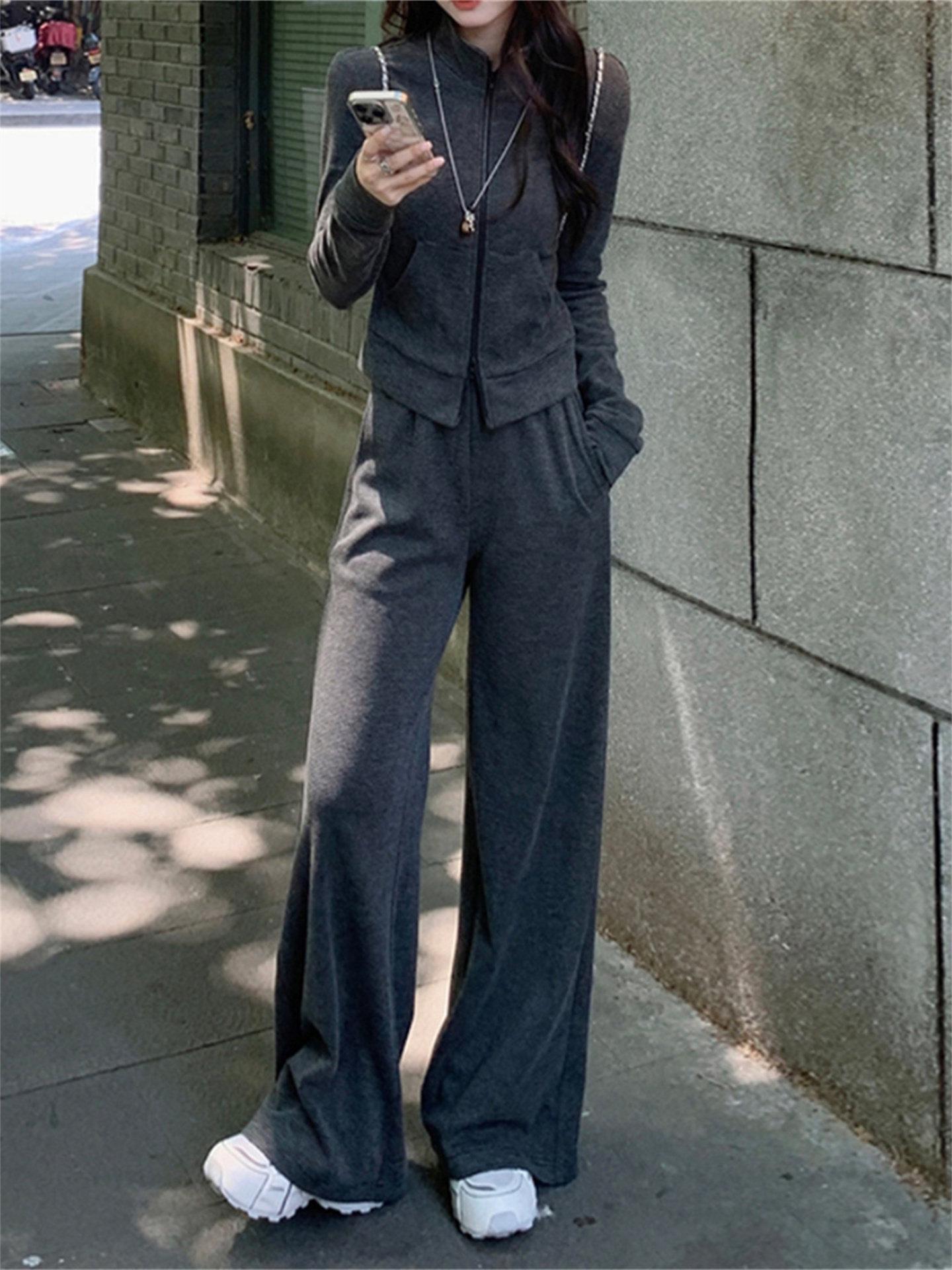 

2026 Women s Slimming Casual Sports Set: Fashionable Spring/Autumn Activewear, Ideal for Outings, Running & Sports - Two-Piece Suit XX-Large темно-серого