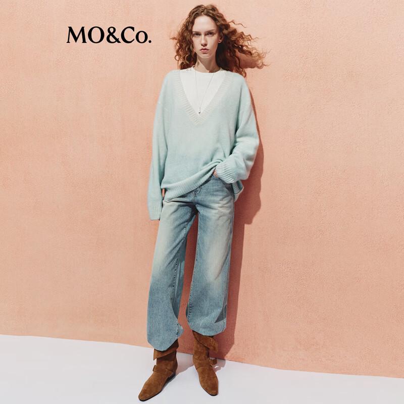 MO&Co. Women's V-Neck Gradient Knit Top