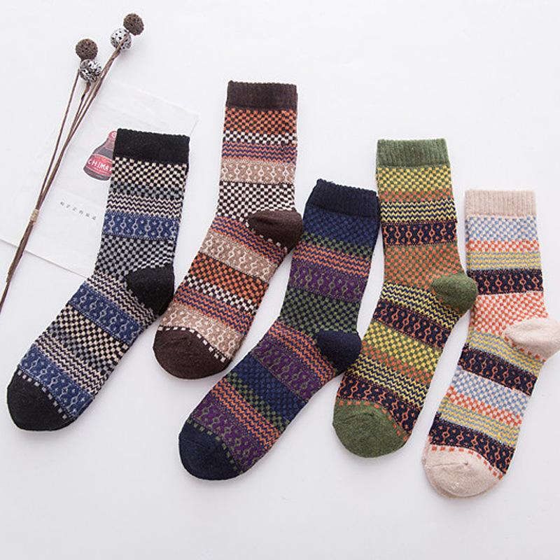 5 Pairs of Men's Autumn and Winter Rabbit Wool Socks, Mid-calf Men's Socks, Small Checkered, Retro Ethnic Style