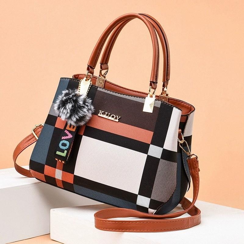 Fashionable Female Handbag With Large Capacity And Inner Zipper Pockets For Daily Carry