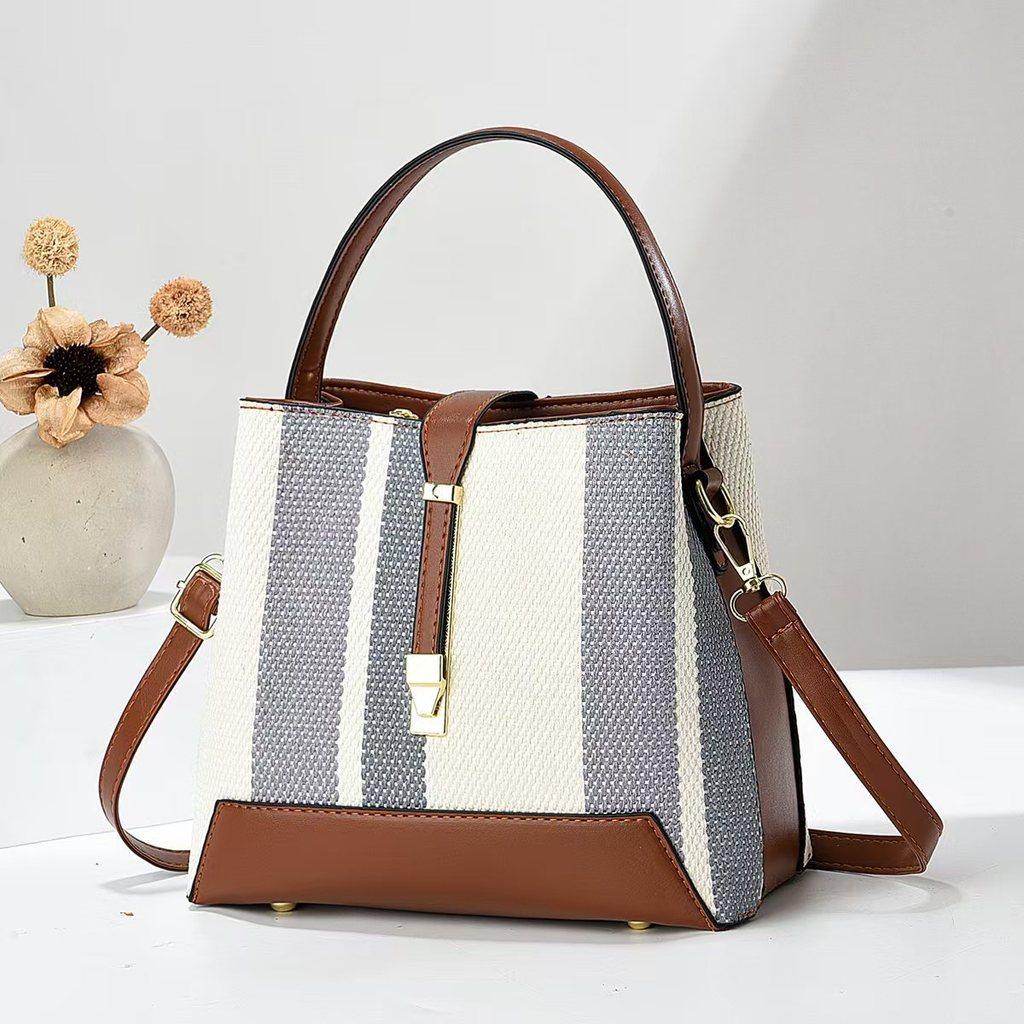 Pu Water Bucket Bag With Multilayer Weaving And Color Block Design For Daily Casual Use