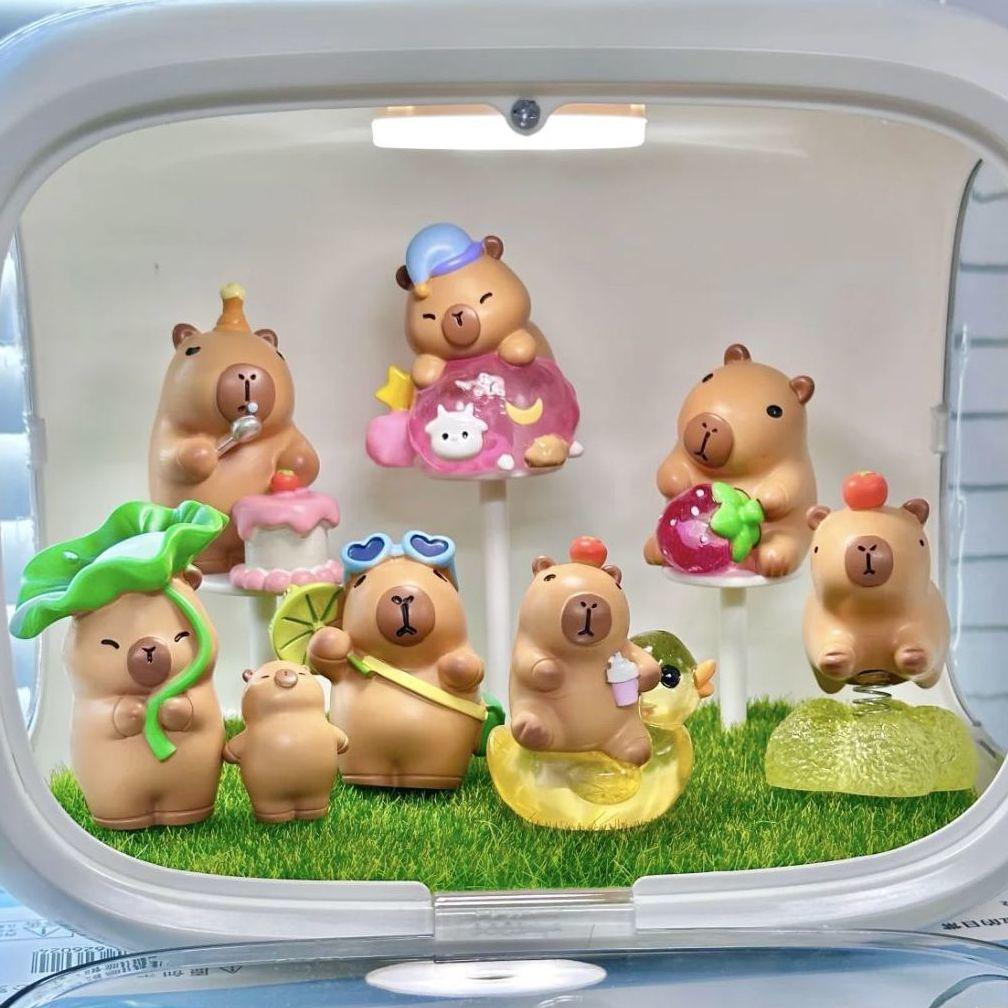 Capybara Plush Doll: Internet Celeb Emotionally Stable Desktop Ornament & Children's Gift Blind Box.