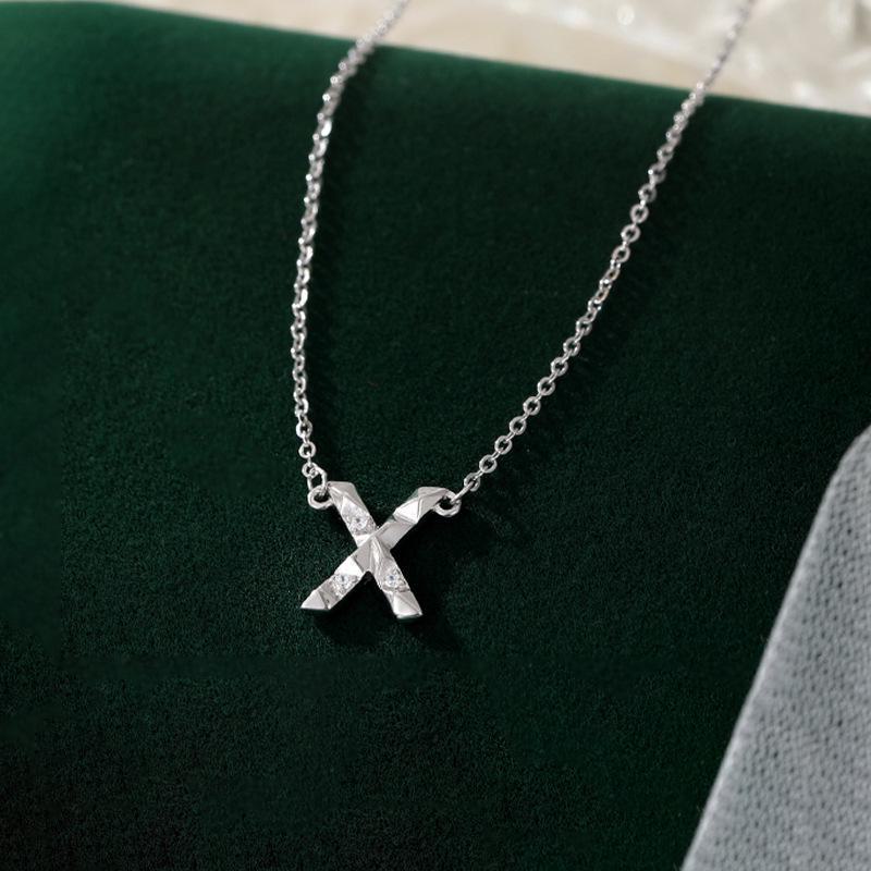 Banyan Tree S925 Silber Halskette mit englischen Buchstaben und Diamanten – Elegante und vielseitige Schlüsselbeinkette für Damen