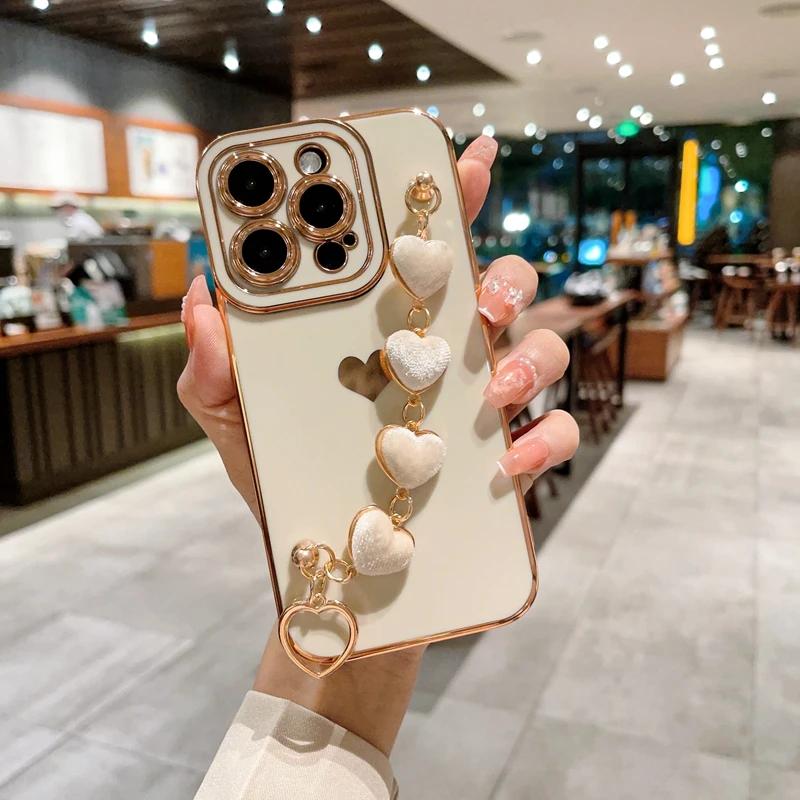 Luxury Soft Love Heart Bracelet Phone Case For For Iphone 11 12 13 14 15 16 Pro Max XS X XR Max Plus Lint Bumper Cover