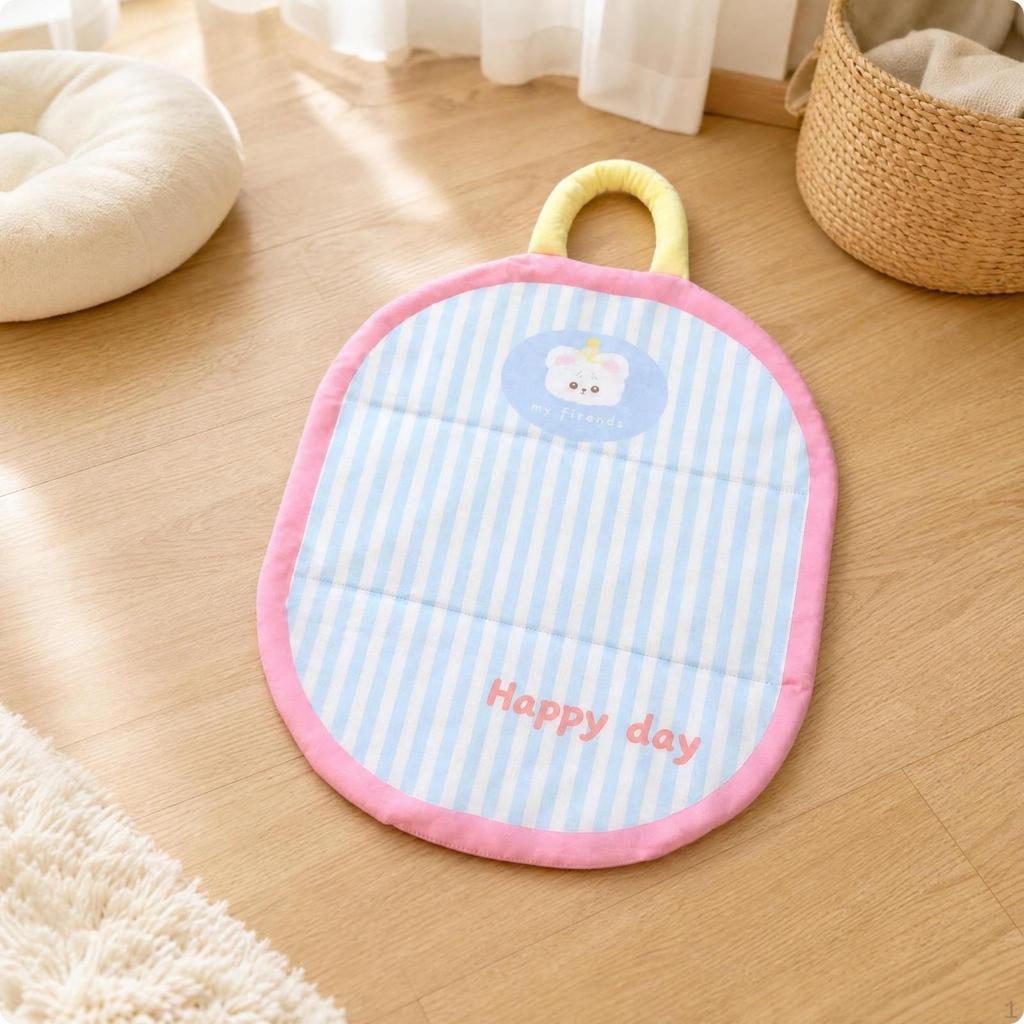 Quilted Dog Mat Carry Handle Padded Soft S Oval