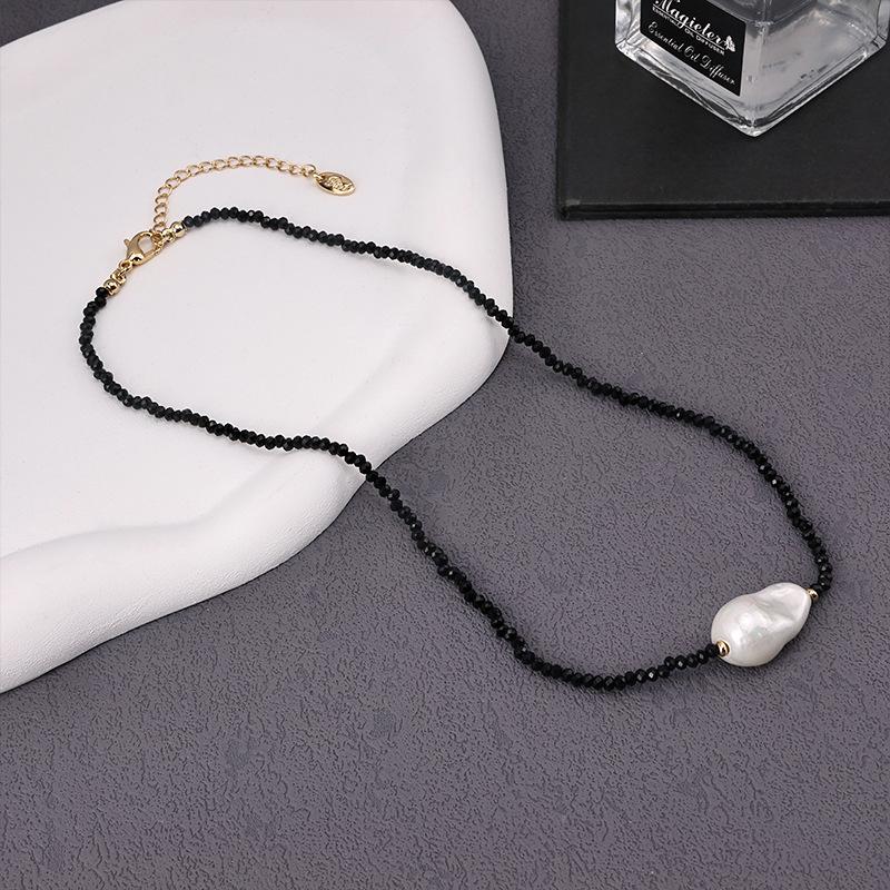 Meier Necklace: white, fashionable, versatile, niche, fresh jewelry; black pearl necklace