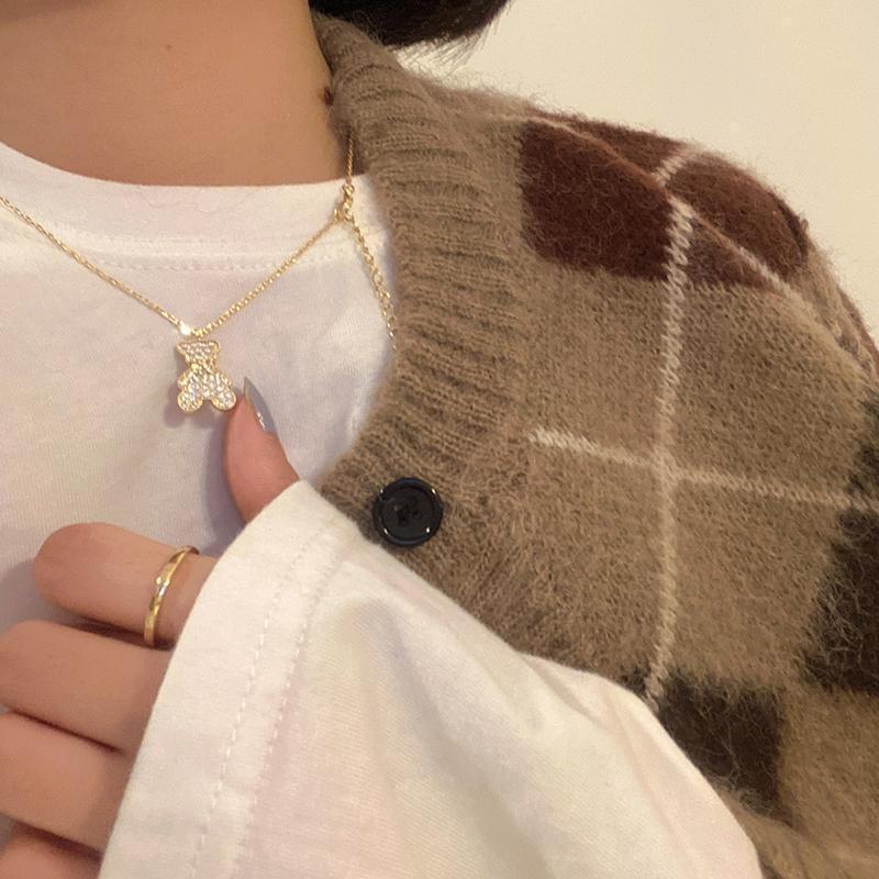 

2025 Trendy Bear Clavicle ожерелье - легкий роскошный нишевый дизайн для женщин Bear Necklace жемчужный