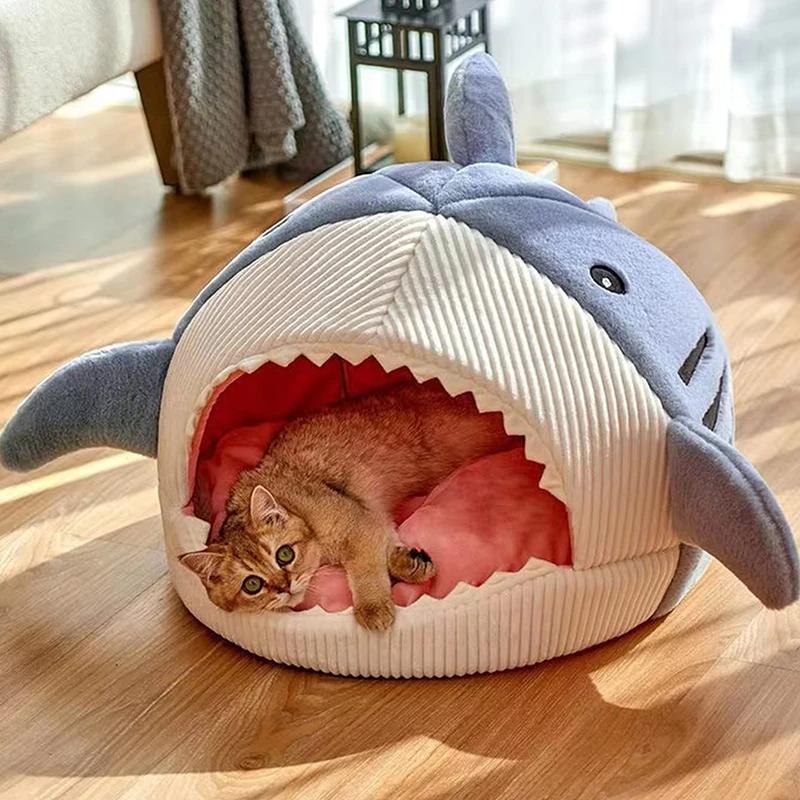 Pet Tent Cave Bed Cartoon Shark Cat Cave Beds for Cats Small Dogs Foldable Removable Non-Slip Semi-Closed Design Pet Hut Goods