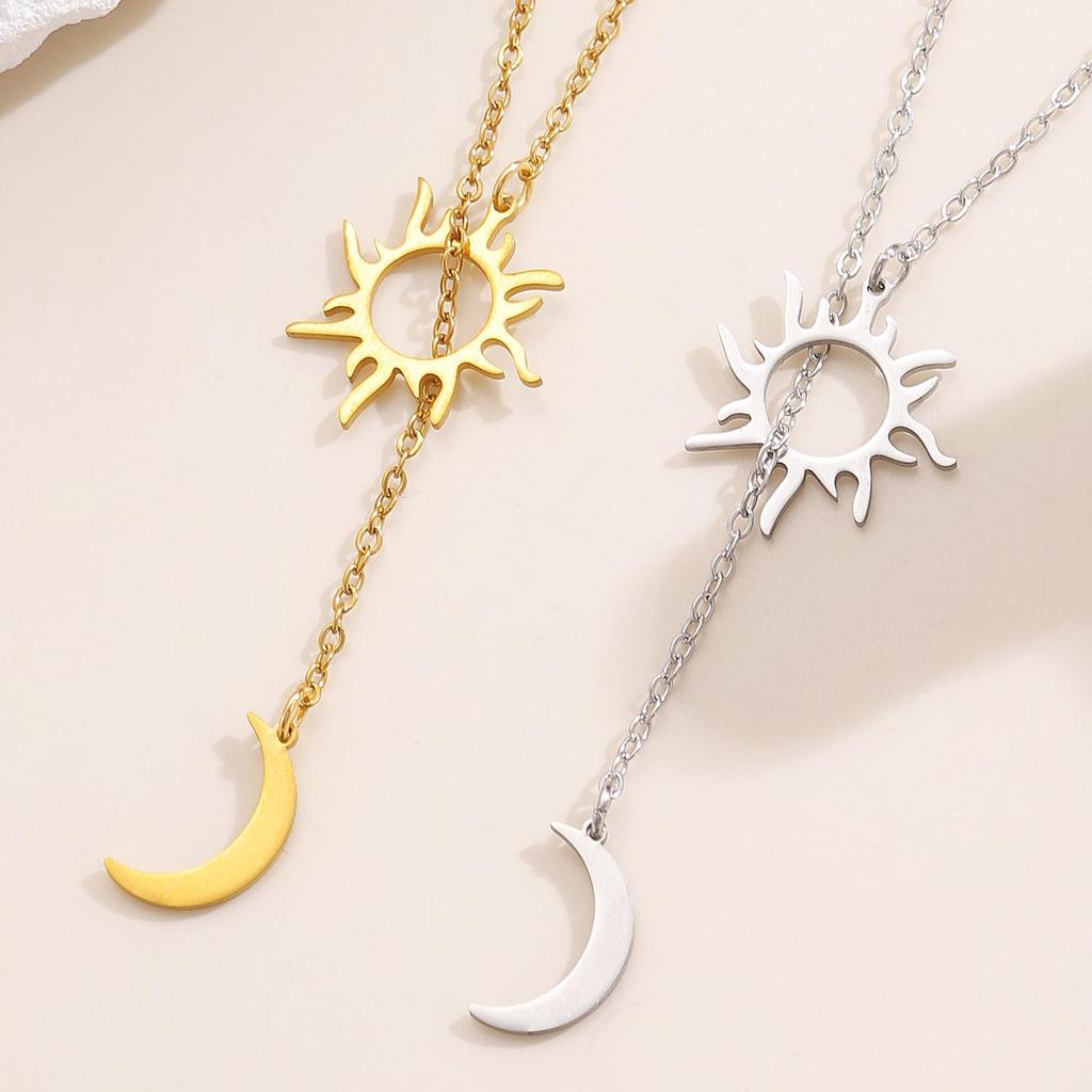 Stainless Steel Adjustable Double Layer Sun & Moon Pendant Necklace - Light Luxury Style