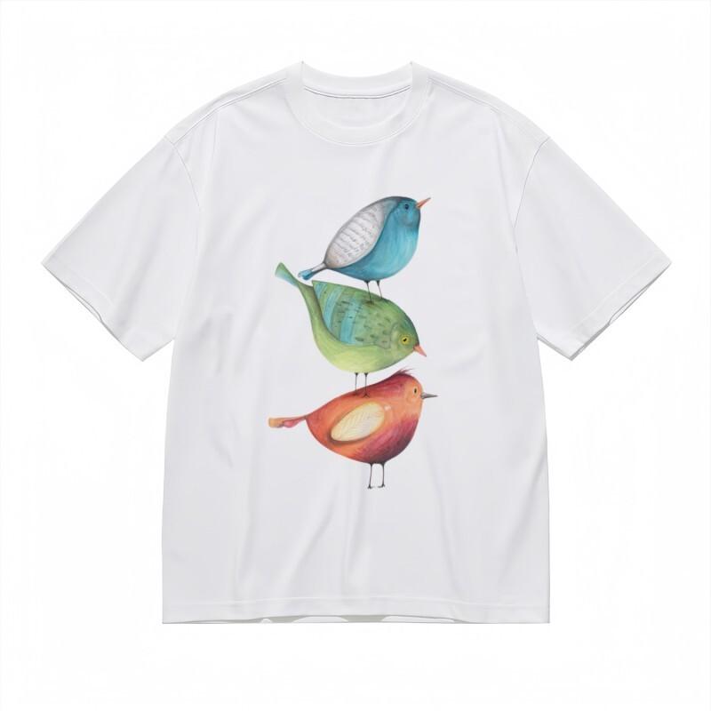 Women's Comfortable Classic T-Shirt Vertical Colorful Birds Printed Design Tee