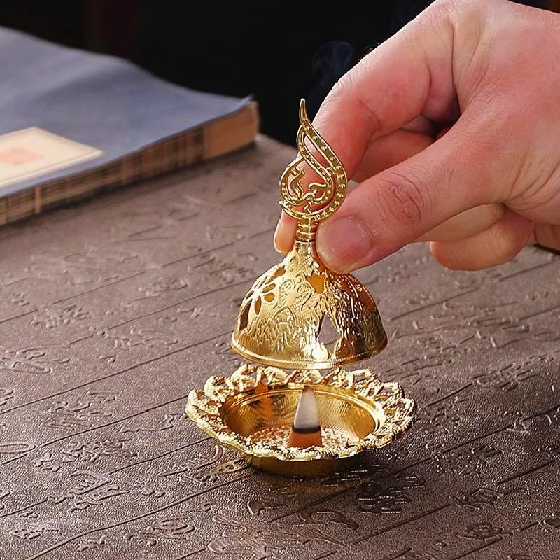 Random Exquisite Carving Gift Aromatherapy Burner Multi-Function Ramadan Decorations Luxury Various Styles