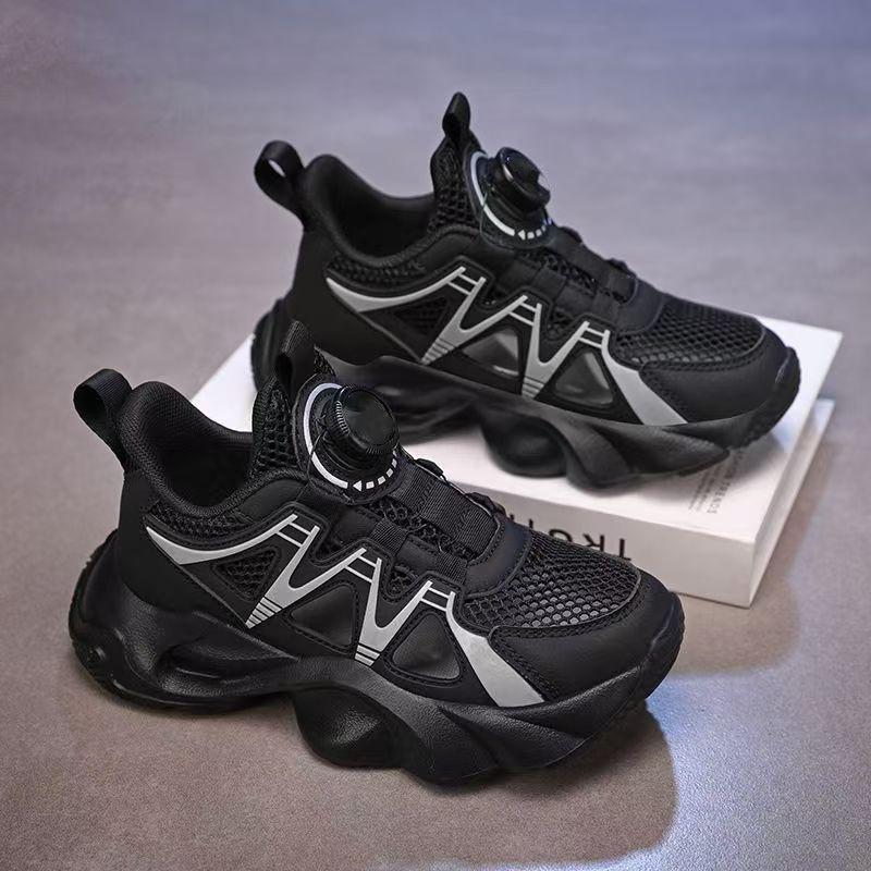 

Mesh Summer Shoes For Girls Breathable Hollow Sports Sandals Kids White Sneakers size 37 чорний