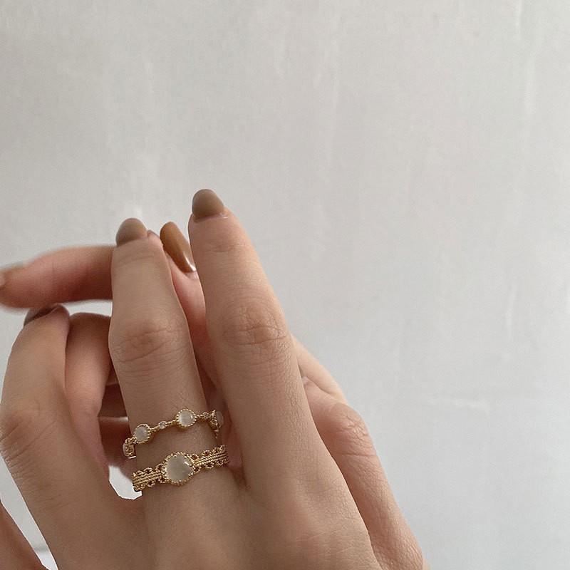 Stunning Vintage Inspired Adjustable Ring For Women With Mesmerizing Cat Eye Stone