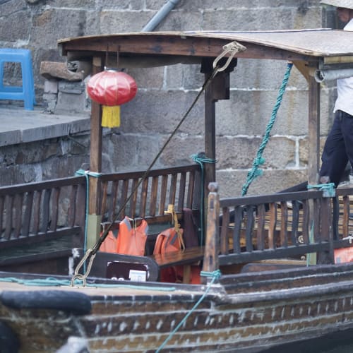 Set of 4 Stainless Steel Pad Eyes for Wall and Ceiling Mounting, for Wooden Doors, Cabinets, and Lighting, with Screws and Rubber Stoppers