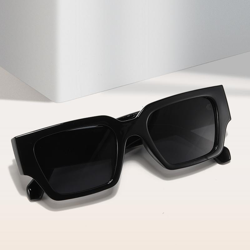 1 Pair Of Square Small Frame Printed Fashion Women'S Sunglasses Sunglasses Outdoor Model Posing Glasses