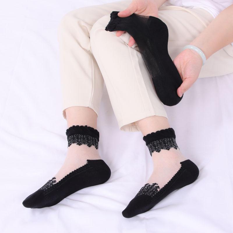 5 Pairs of Women's Spring Thin Mid Cylinder Cotton Sole Lace Lace Socks