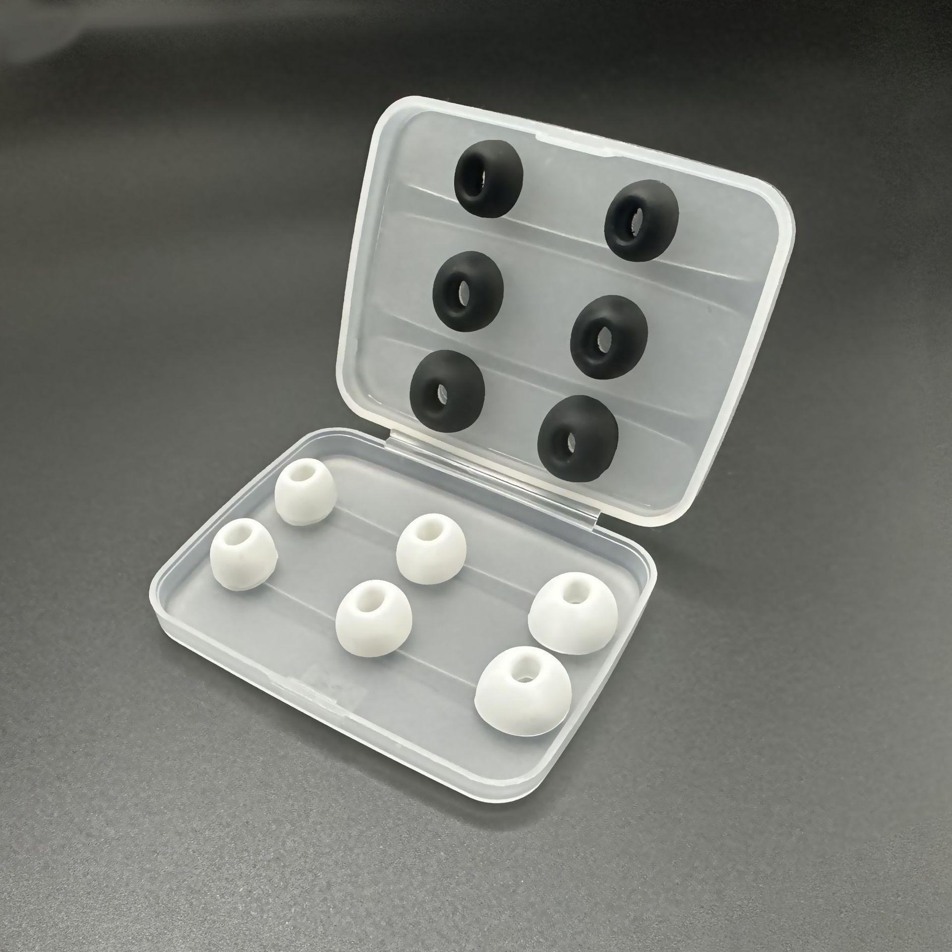 

Силиконовые амбушюры AirPods Pro 3-го поколения с оригинальным пластиковым сердечником - 12 шт. 1 pair each in large, medium and small чёрный/белый