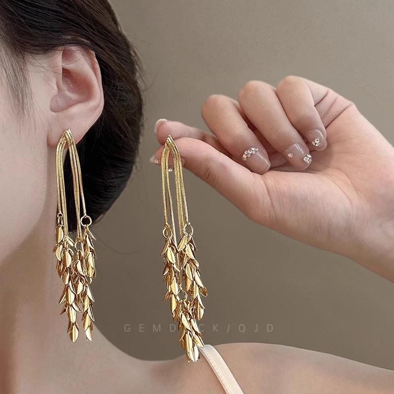 Luxurious European & American Diamond Tassel Stud Earrings for Evenings and Parties