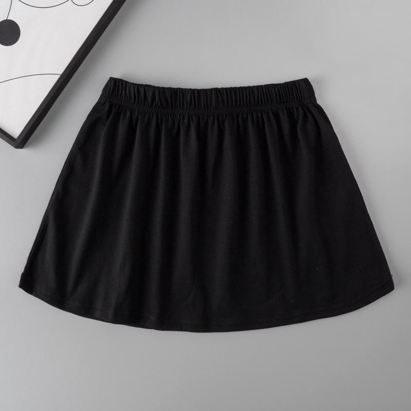 

Юбка-партнер из многослойного свитера с белой отделкой — облегающая, универсальная, закрывающая бедра