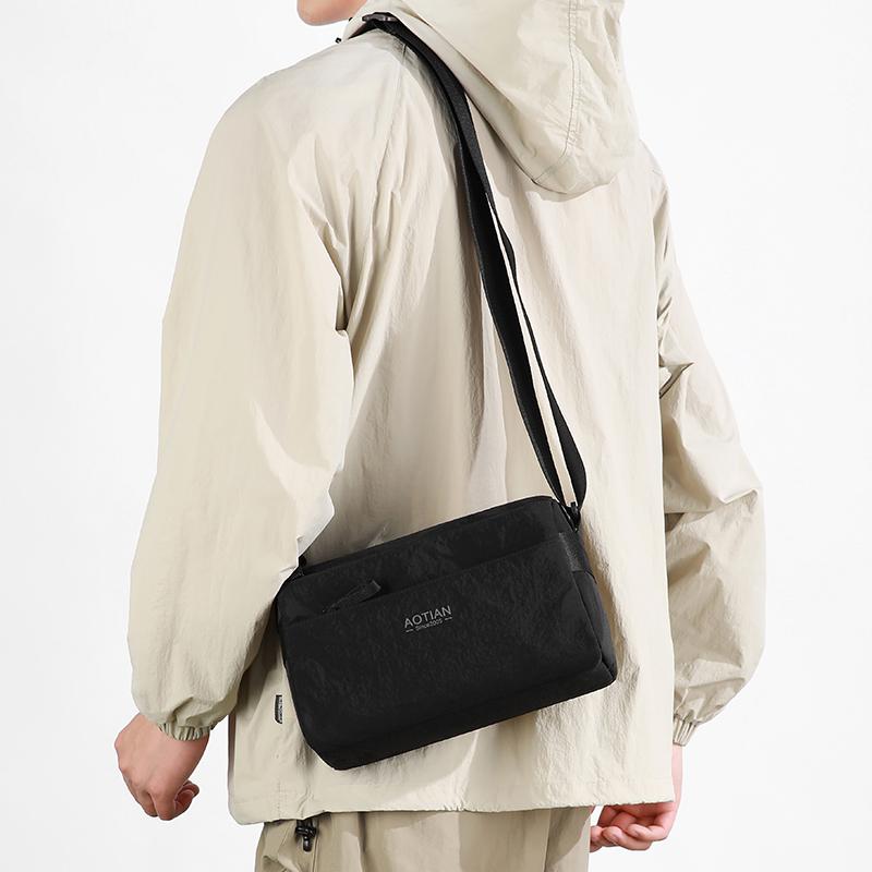 Sac bandoulière pour homme Sac de travail Sac multi-couches pour téléphone portable