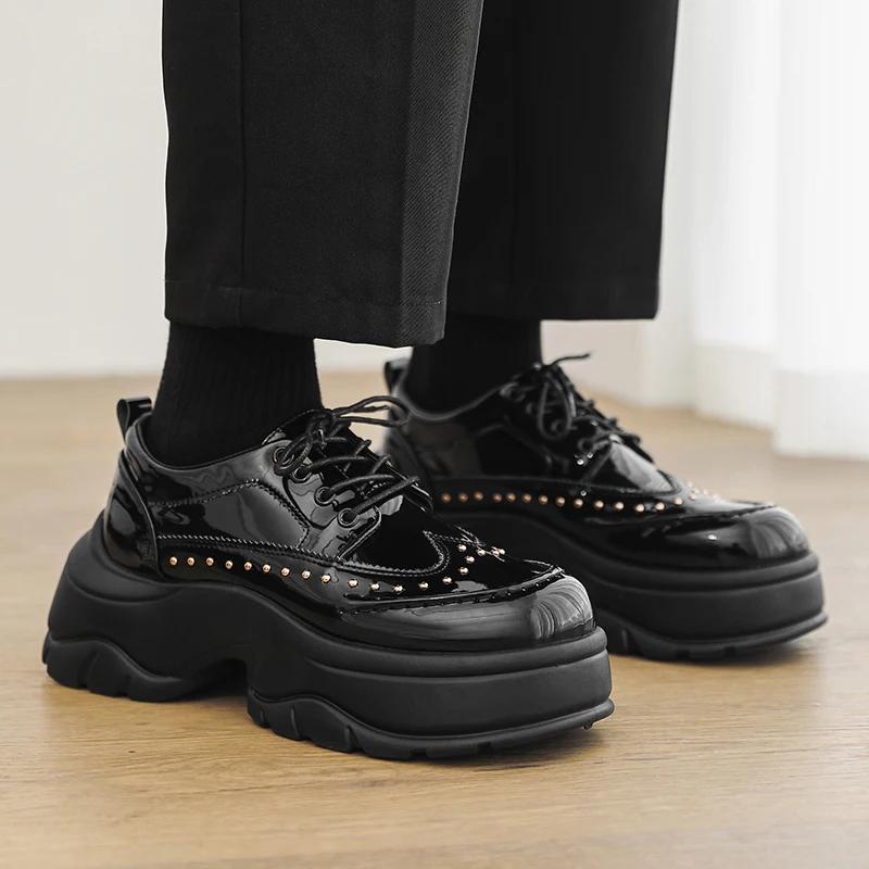 Thick Soled Men's Loafers Shiny Leather Shoes Fashionable and Versatile Trendy Men's Formal Shoes