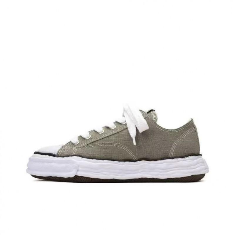 Unisex Casual Platform Sneakers With Lace-Up Men Women