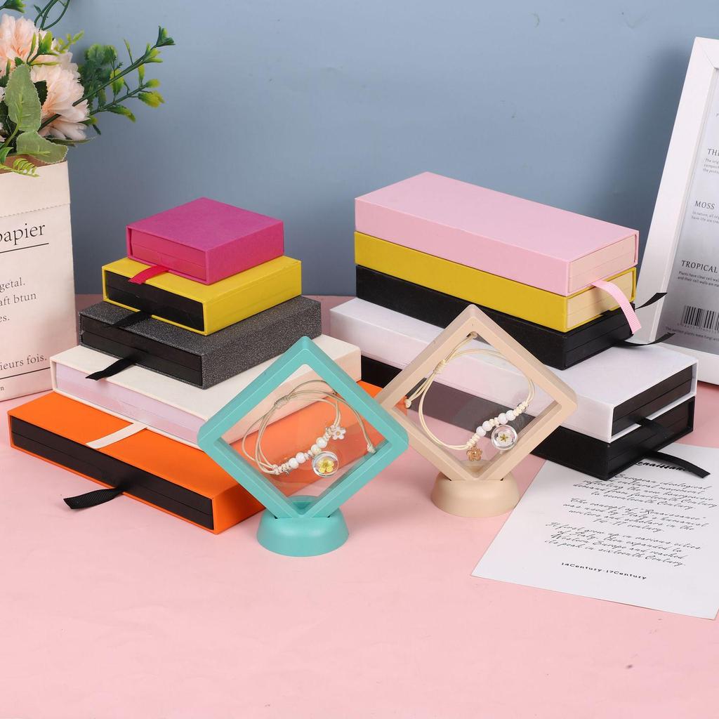 Jewelry Storage Box: Transparent Display for Necklaces & Earrings