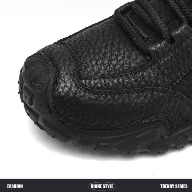 Handmade Split Leather Men's Casual Shoes Outdoor Off-road Running Shoes Anti Slip and Comfortable Men's Running Shoes