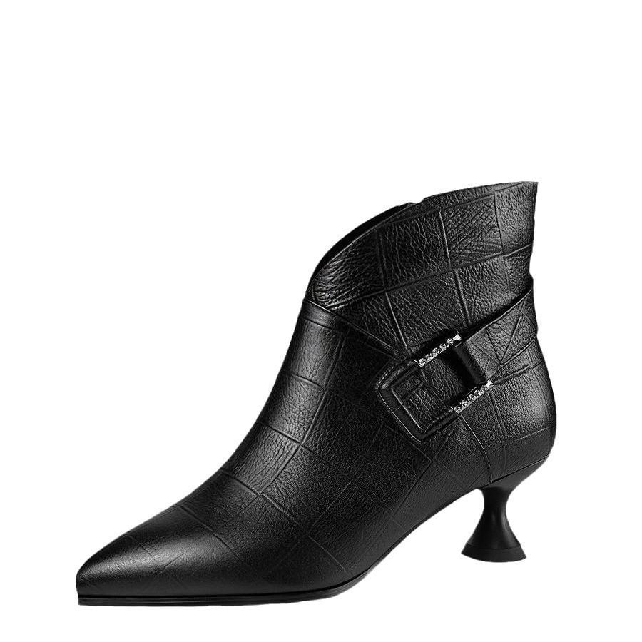 2024 autumn and winter new soft leather short boots women's pointed small thick heel boots children's medium heel short boots fashion high-end