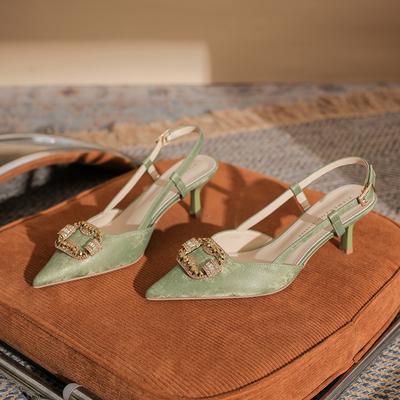 Klassische Mode Jahr neue spitze Fronttasche Rücken leer vielseitiges Temperament Damen zarte Sandalen