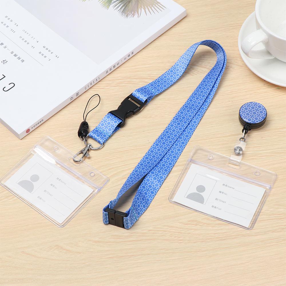 Multifunctional Lovely Adjustable ID Business Case Retractable Card Holder Bank Credit Card Name Badge Holder Protective Type