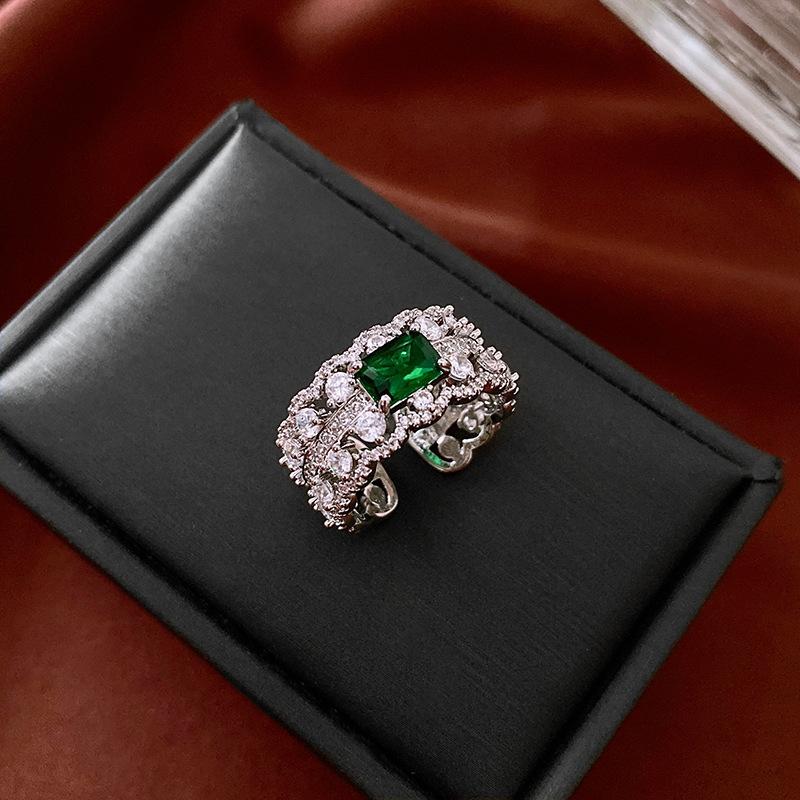 Vintage Palast Blumenring Diamantstil Leichter Luxus Premium Zeigefinger Schmuck