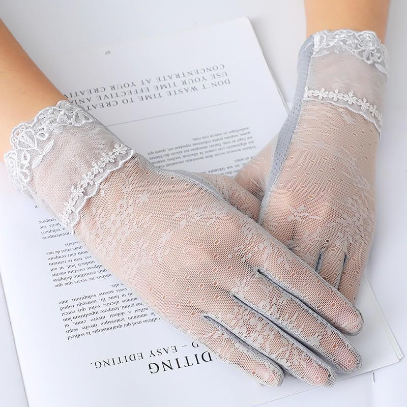 Women's Lace Flower Sun Protection Driving Gloves - Breathable, Lightweight, Touchscreen-Compatible for Outdoor Cycling