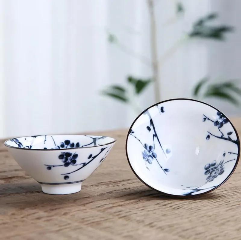 

4 pcs /lot Chinese Blue and White Porcelain Teacup Travel Ceramic Tea Bowl Anti Scaling Hand-Painted Meditation Cups Tea Set 8.5x3.6cm 70ml